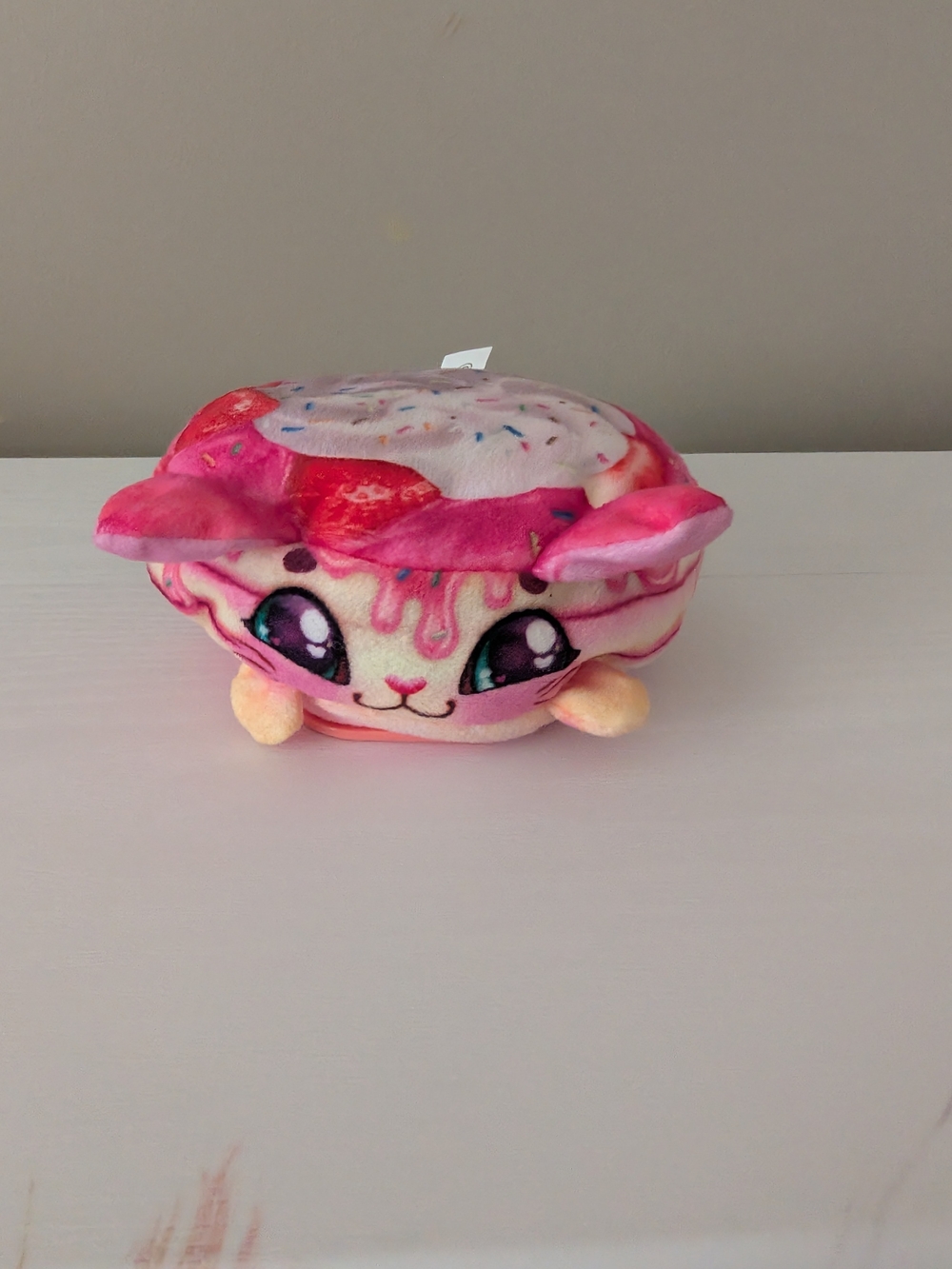 Cookeez Makery Pancake Treatz Strawberry Pankitty Plush
